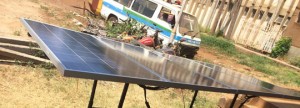 Mobiel computerlab op zonne-energie voor Tanzania