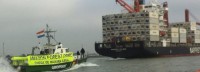 ‘HOUT DE DIEF! – Greenpeace roept Nederlandse autoriteiten op om illegaal hout te bannen’