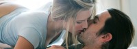 Leuke manier om relatie te verbeteren: herontdek de kus